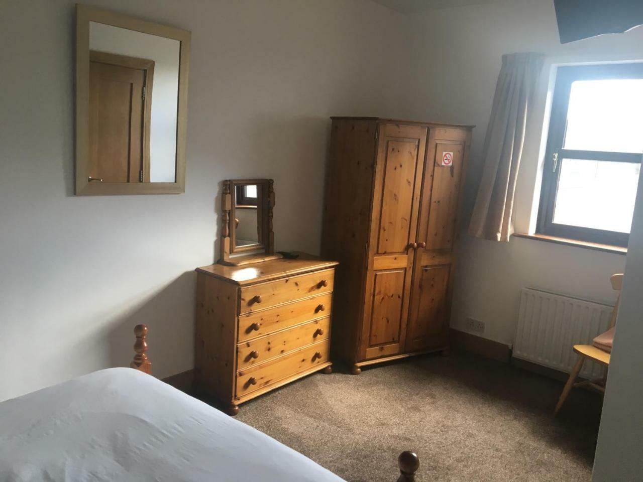 Dalys Accommodation Kilkenny Esterno foto